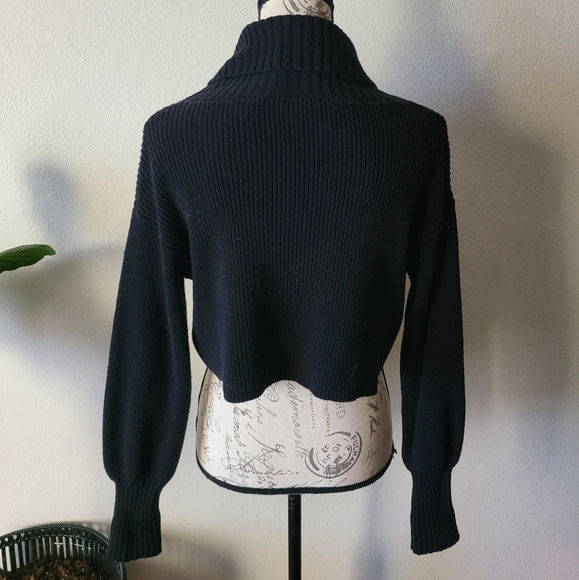 🖤Wild Fable Crop Sweater - Picture 6 of 8
